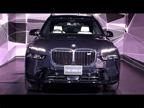BMW【X7】の新型SUV 最新のカーブドディスプレー .